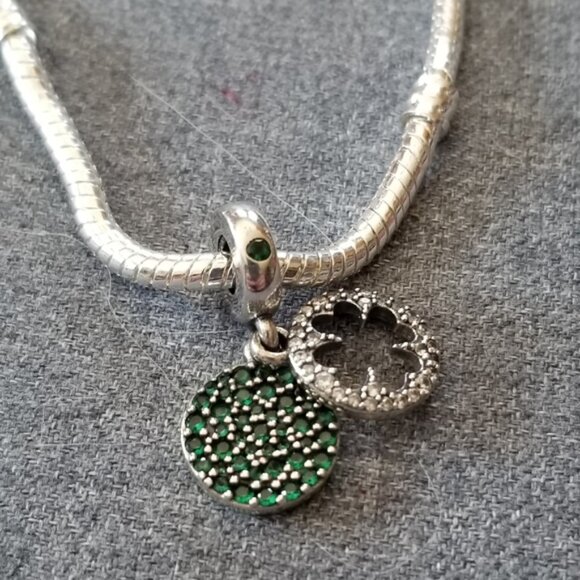 Pandora Lucky Four Leaf Clover Dangle Charm - Picture 9 of 11